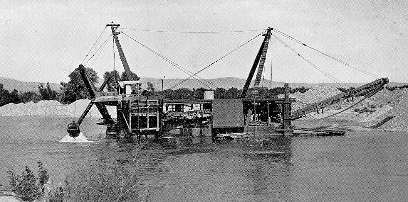 Marion steam shovel dredge of the Oroville Gold Dredging Company on the Feather River near Oroville 1901.gif - PHOTO OF MARION STEAM SHOVEL DREDGE OF THE OROVILLE GOLD DREDGING COMPANY ON THE FEATHER RIVER NEAR OROVILLE CA 1901